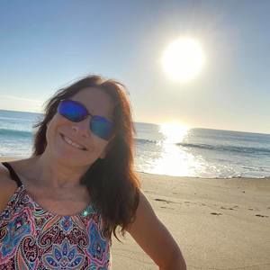 Meet your Posher, Stacey